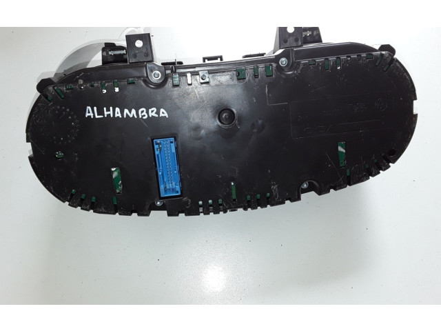 Přístrojová deska Seat Alhambra (Mk2) 2012 7N5920970L