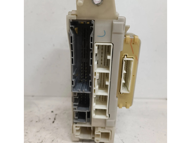 Блок комфорта 8273053020, 5L19170   Lexus IS 220D-250-350   