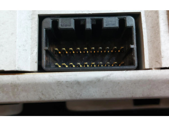 Přístrojová deska Lancia Y 840 1998 06061350170