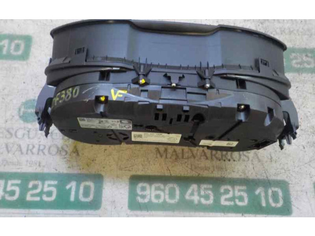 Панель приборов 565920750B, 565920750B   Skoda Karoq       