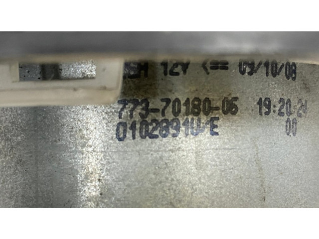 Вентилятор печки    7737018006, 0102891U   Dacia Logan I