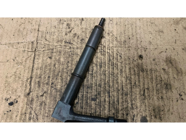 Vstřikovač 484100 Nissan King Cab, Navara pro naftový motor 2.5