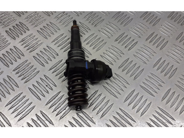 Форсунка 038130073AG Skoda Fabia Mk2 (5J)