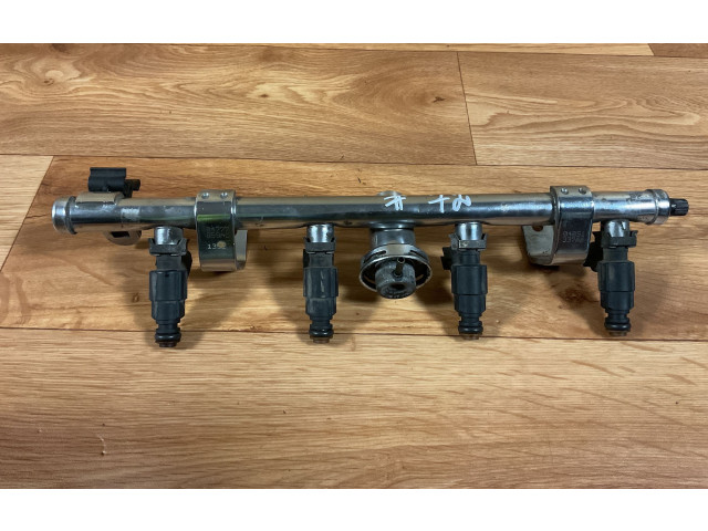 Топливная рампа 04891337AB Mini One - Cooper R50 - 53 для двигателя W10