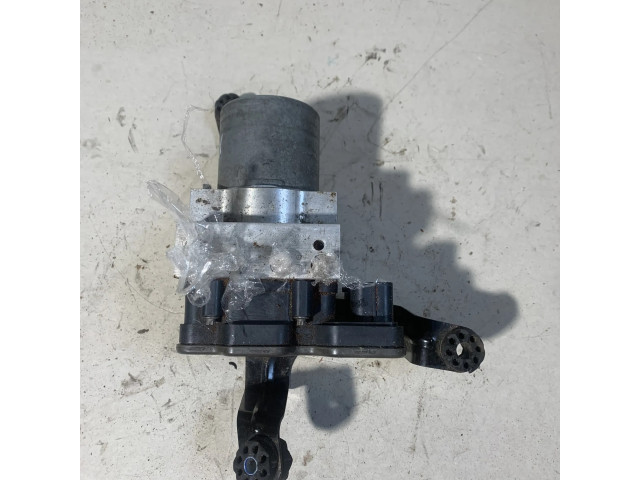 Jednotka ABS 6864798 BMW X5 F15 2017