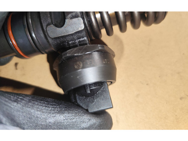 Форсунка 038130073AR, 038130073    Audi A3 S3 8L   