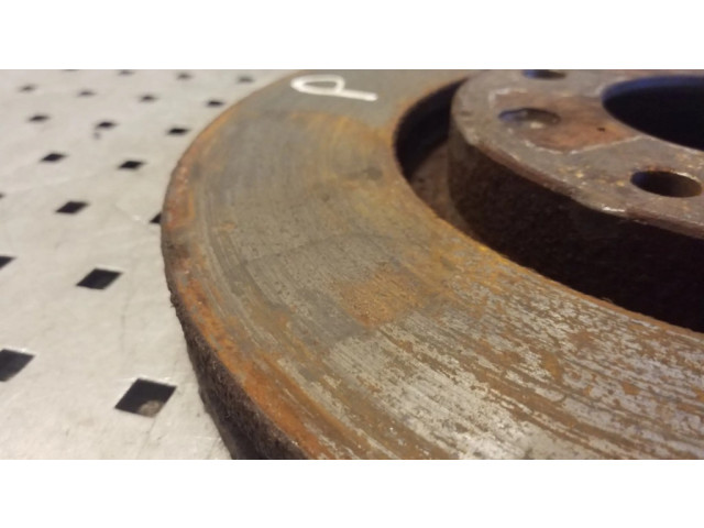 Передний тормозной диск       Citroen DS4 1.6   