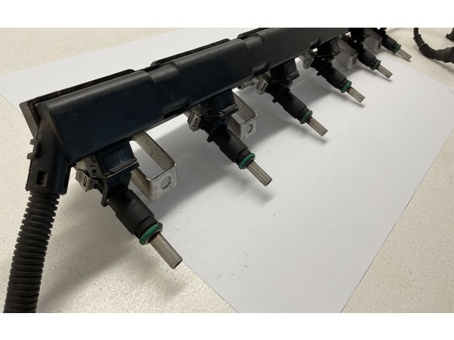 Топливная рампа 7542541, 7531634   BMW 3 E90 E91  