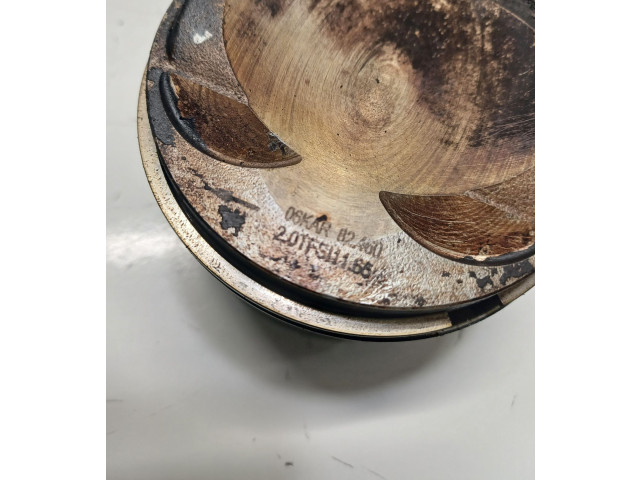 Поршень 06KAR82460 Volkswagen Golf VIII