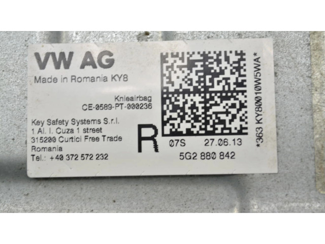 Подушка безопасности для колен 5G2880842 Skoda Octavia Mk3 (5E)