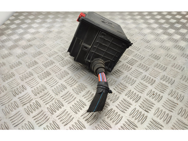 Pojistková skříňka 9804848580, 9678633380 Citroen Berlingo 2020