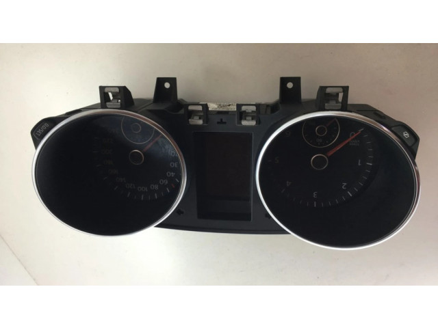 Панель приборов 5K0920870C Volkswagen Golf VI