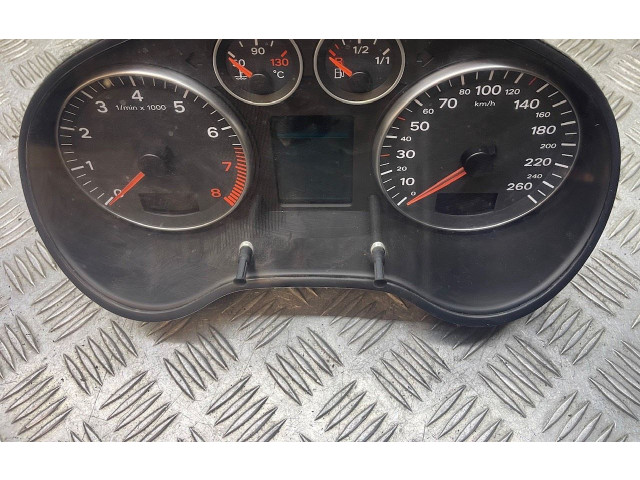 Спидометр (приборный щиток) 8P0920931F, 81071521 Audi A3 S3 A3 Sportback 8P