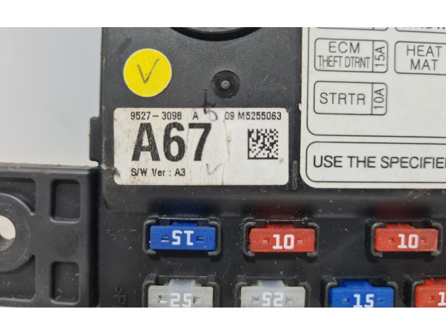 Блок предохранителей 9527-3098A, 9527-3098A Chevrolet Spark