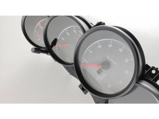 Přístrojová deska Porsche Cayenne (92A) 2011 7P5920903C