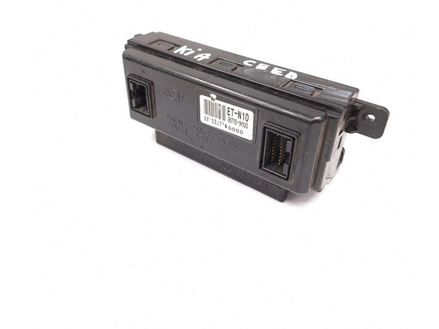 Дисплей    957101H100, 95710-1H100   KIA Ceed