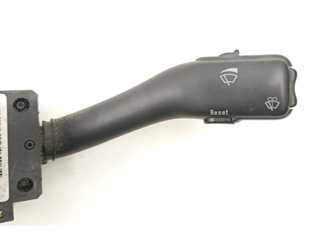 Ручка стеклоочистителей 4B0953503G, 8L0953513G   Volkswagen Passat Alltrack