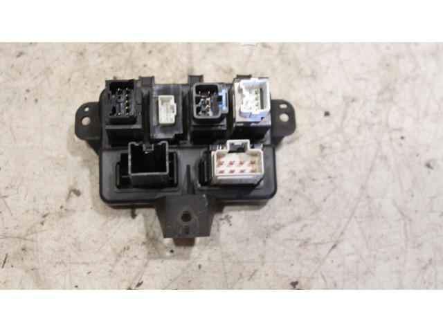 Блок управления климат-контролем    Subaru Forester SG