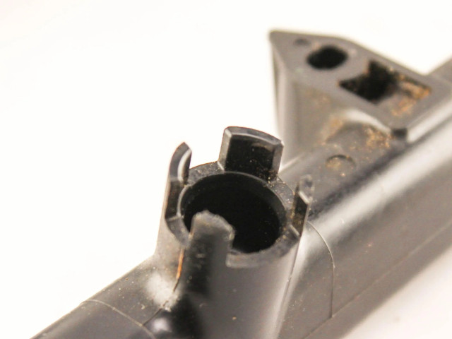 Vstřikovací lišta 04593923AA Dodge Grand Caravan pro benzínový motor 3.6