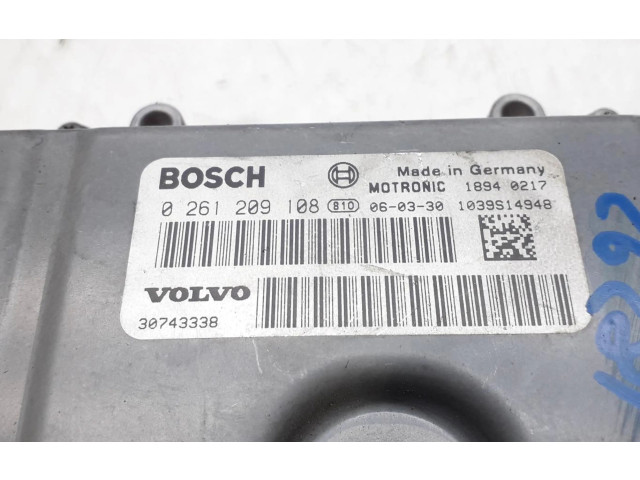 Блок управления двигателем Блок управления 30743338   Volvo S80