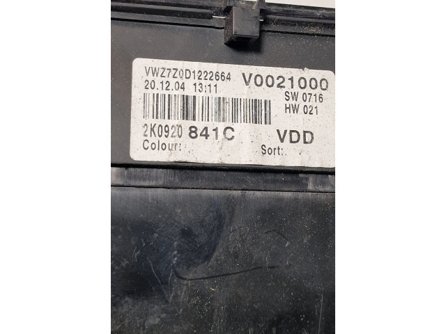 Přístrojová deska Volkswagen Caddy 2007 2K0920841C, V0021000