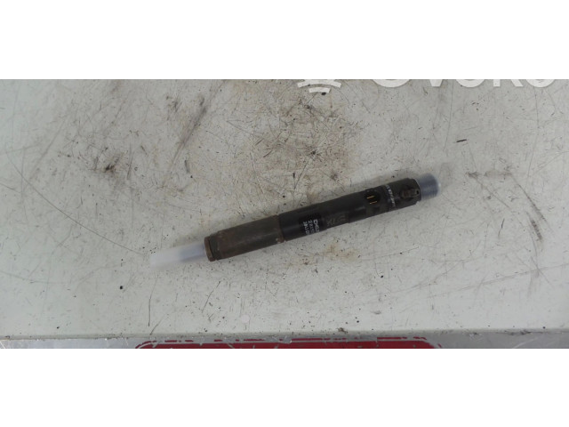 Vstřikovač 166000897R, 166007866R   Renault Twingo II    K9K820 