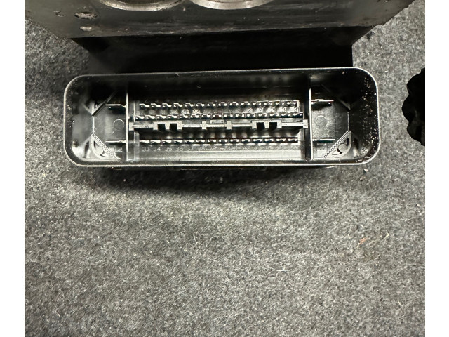 Блок АБС 6857644, 6857643 BMW X3 F25 2010 - 2017 года