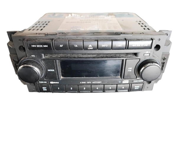 Радио/ проигрыватель CD/DVD / навигация    Dodge Caliber       