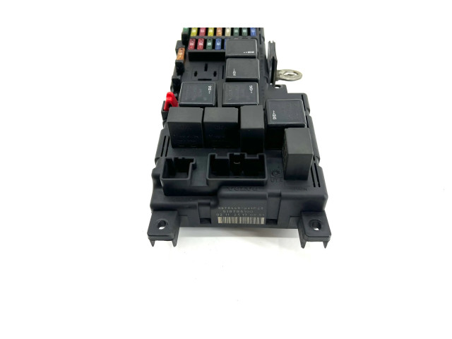 Блок предохранителей 8678449, 518785100 Volvo XC90