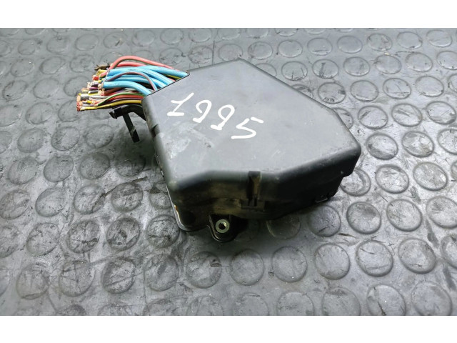 Блок предохранителей 1445077 Audi A3 S3 8L