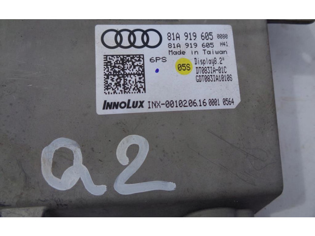 Дисплей Audi Q2 -