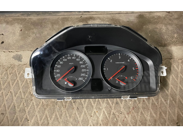 Панель приборов 36002433, 31254776 Volvo C30