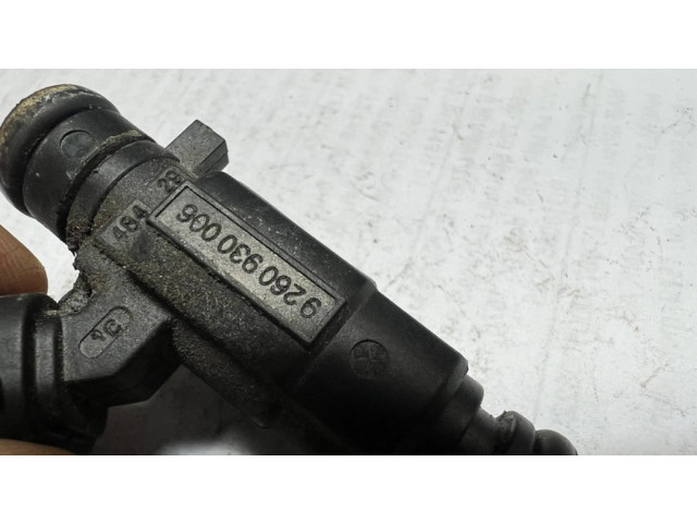 Vstřikovač 3531022600, 9260930006 Hyundai Matrix pro benzínový motor 1.6