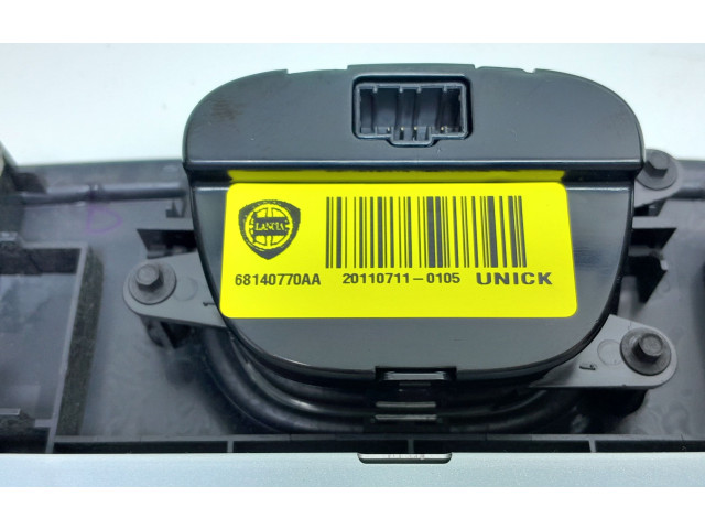 Дисплей 05064632AI, 26777H Lancia Thema