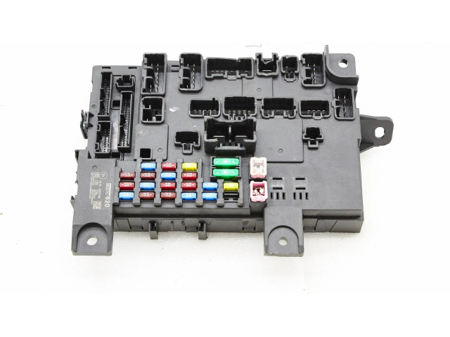 Блок предохранителей 8637c620, 10r057749 Mitsubishi Outlander