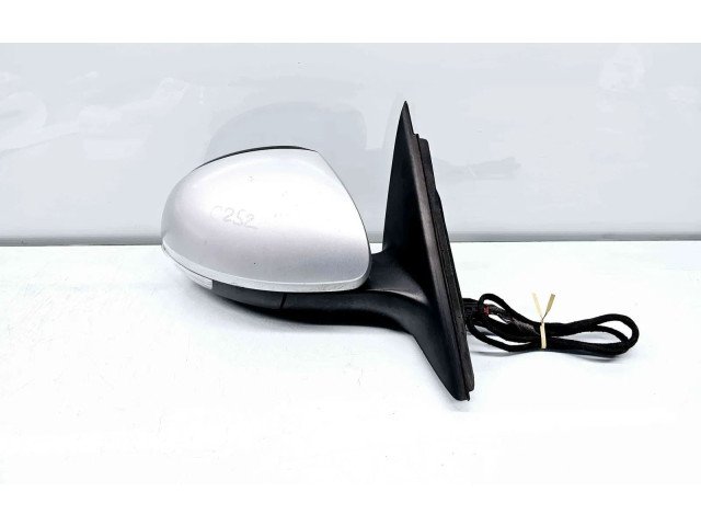 Зеркало электрическое Skoda Yeti (5L) 2009 - 2017 года