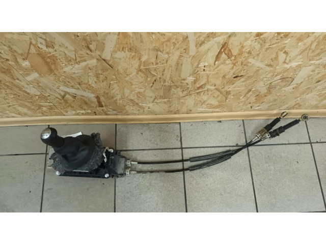 Механизм переключения передач (кулиса) (в салоне)