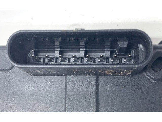 Блок управления 5WA907572 Skoda Octavia Mk4