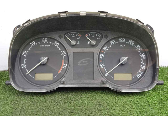 Панель приборов Skoda Octavia Mk1 (1U)