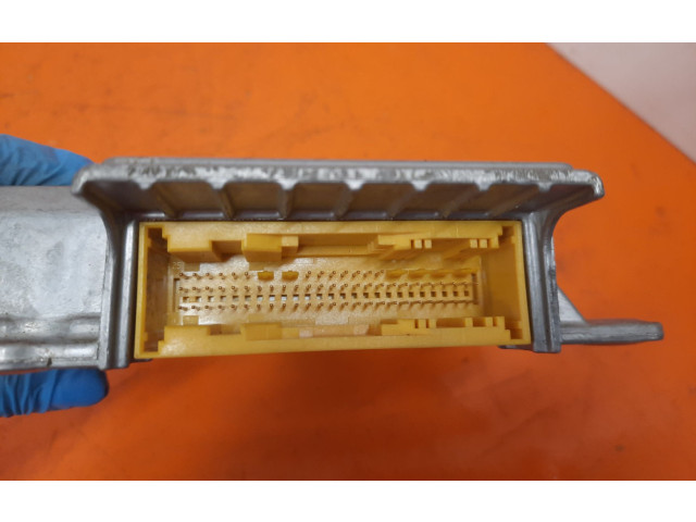 Řídící jednotka 401662A6, 401662A6   Tesla Model S 2013