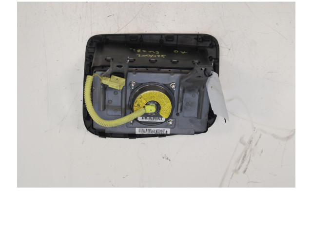 Подушка безопасности пассажира Daihatsu Trevis