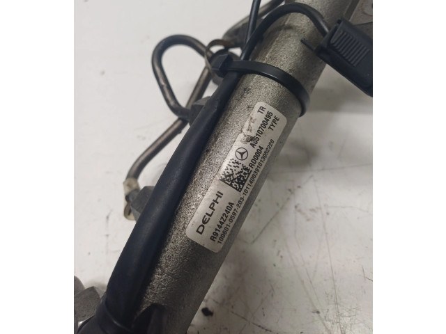 Vstřikovací lišta A6510700495 Mercedes-Benz E A207