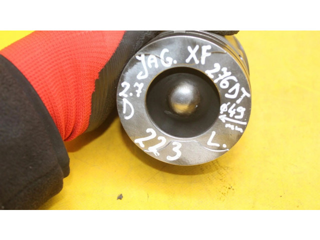  Поршень с шатуном    Jaguar XF X250  