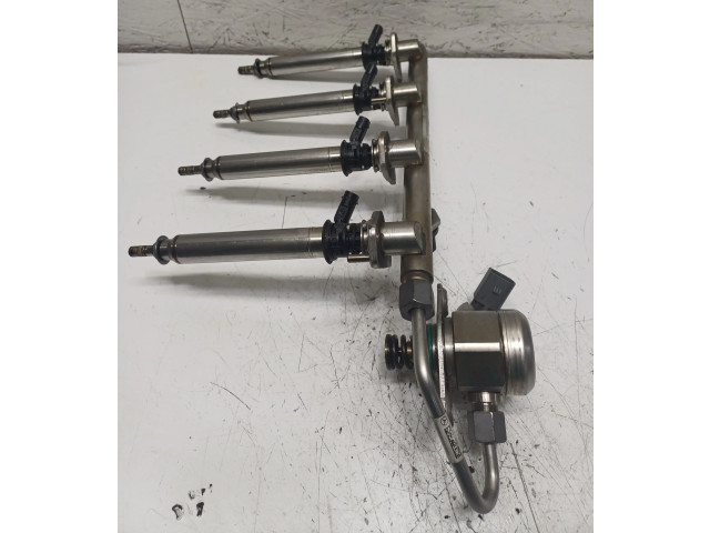 Топливная рампа A2700701595, 0261520212 Mercedes-Benz C W205