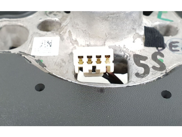 Руль Volvo S60 2018 - года 31407817