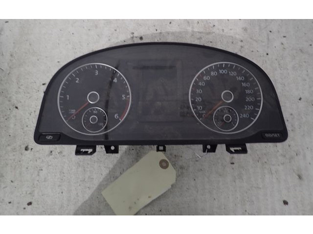 Панель приборов 2K0920876F   Volkswagen Caddy       