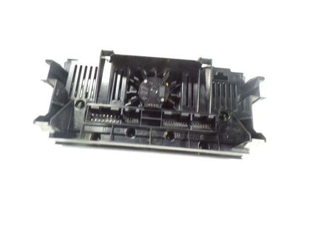 Блок управления климат-контролем 8U0820043DXHA, 8U0820043D   Audi Q3 8U