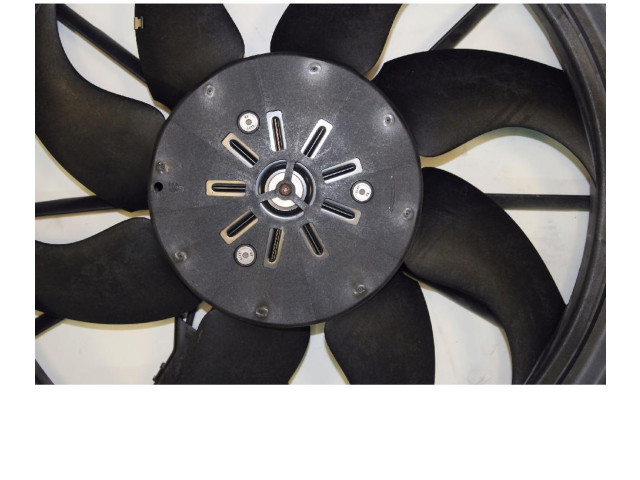 Вентилятор радиатора         Jeep Renegade 1.0