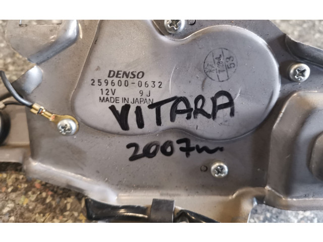 Двигатель стеклоочистителя заднего стекла