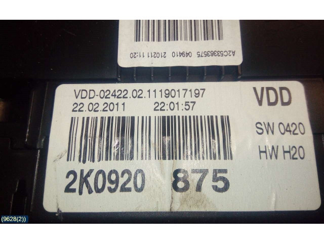 Přístrojová deska  Volkswagen Caddy 2011   